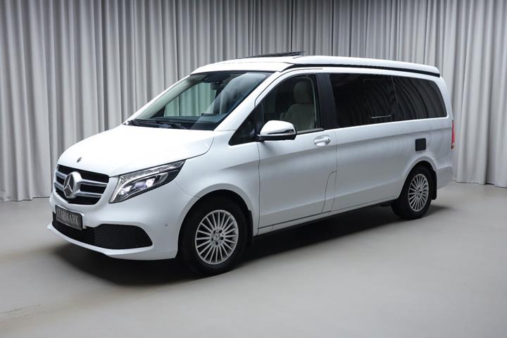Hvid Mercedes V300 d fra 2020