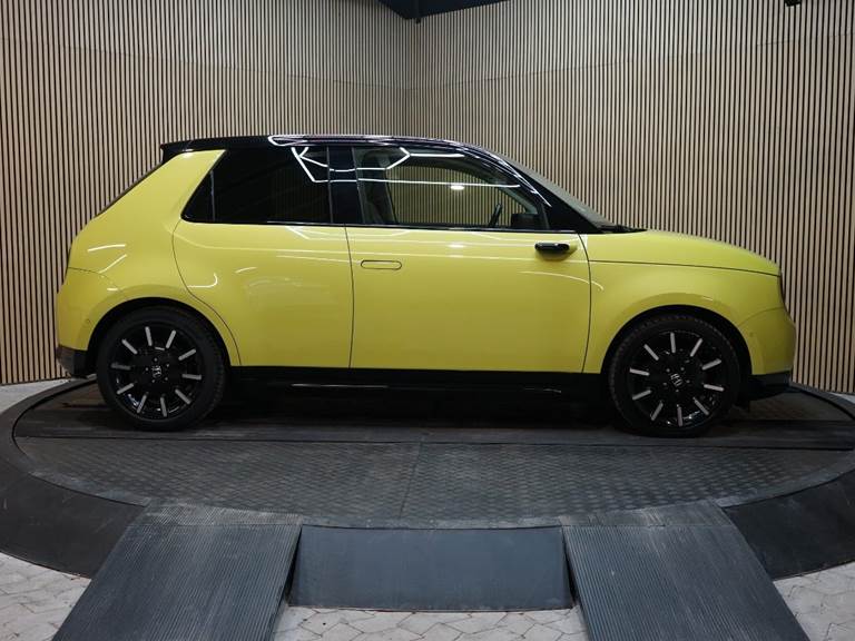 Honda e Advance
