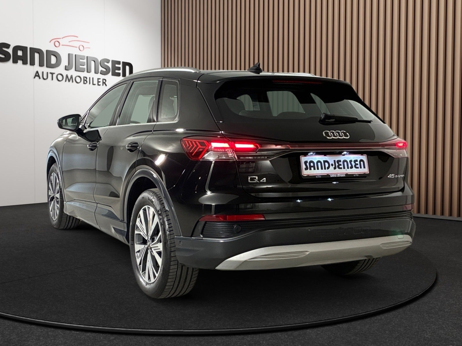 Sort Audi Q4 e-tron fra 2025