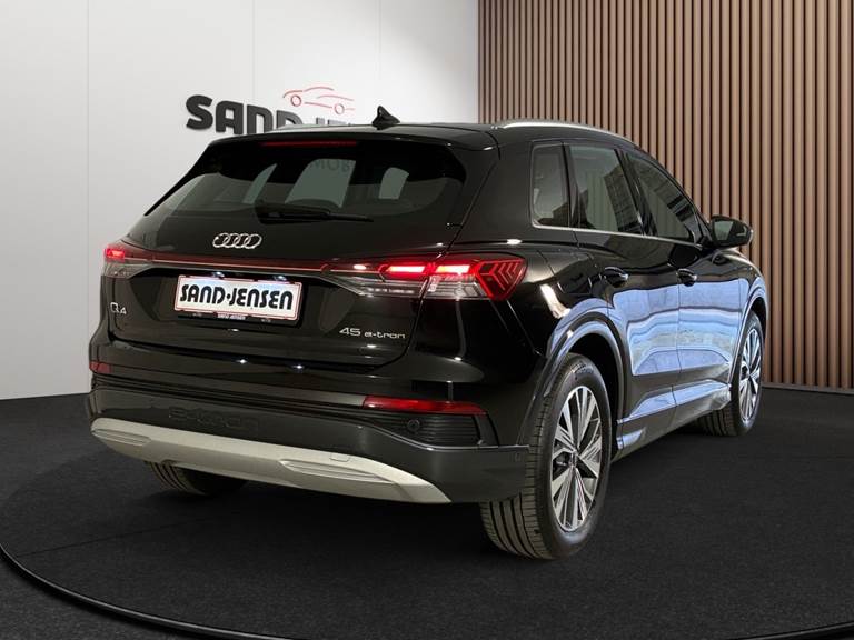 Audi Q4 e-tron 45 Progress