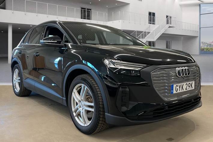 Sort Audi Q4 fra 2023