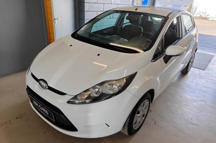 Gul Ford Fiesta fra 2009