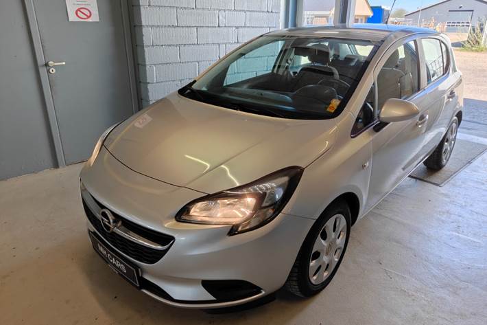 Gul Opel Corsa fra 2016