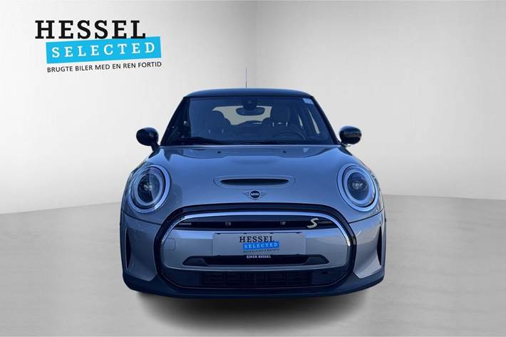 Sølv Mini Cooper SE fra 2023