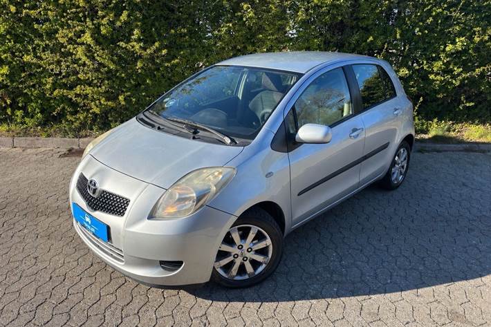 undefined Toyota Yaris fra 2007