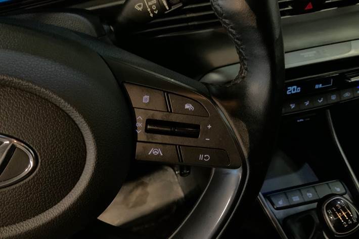 Sølv Hyundai Bayon fra 2022