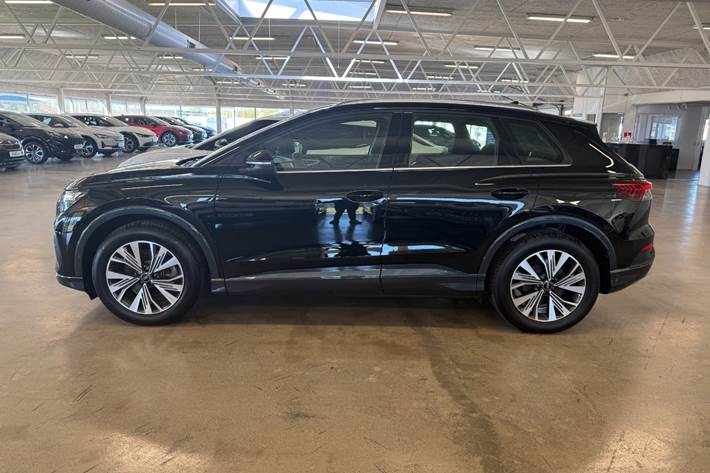Sort Audi Q4 e-tron fra 2025
