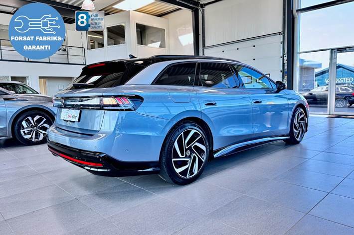 Blå VW ID.7 fra 2025