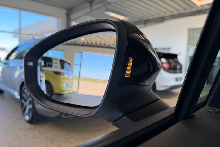 Hvid VW ID.7 fra 2025