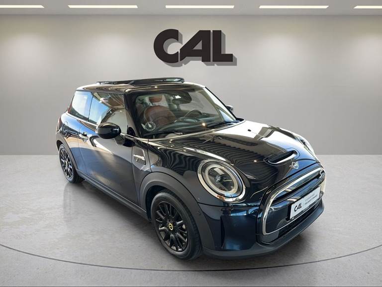 Mini Cooper SE Essential