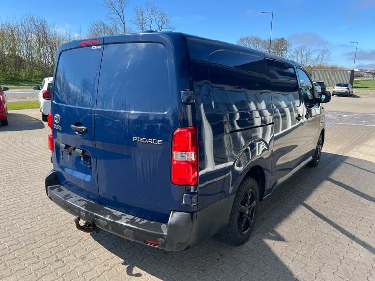Toyota ProAce 2,0 D 120 Compact Base+