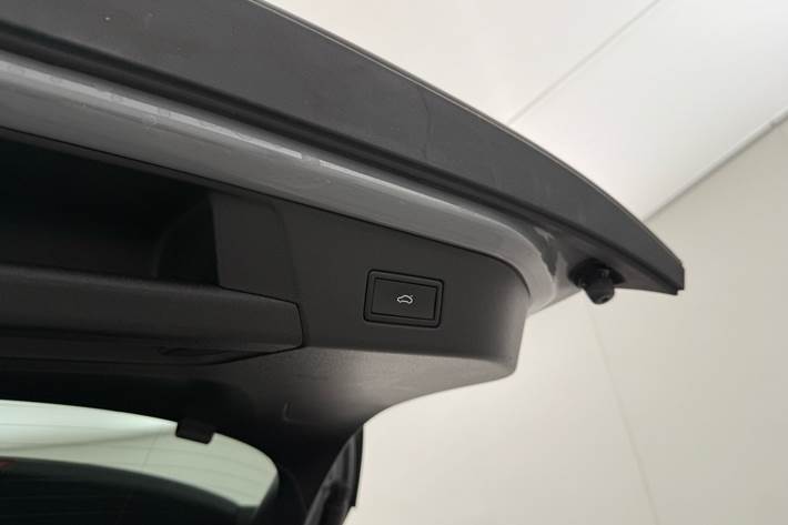 Grå VW ID.4 fra 2021