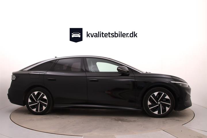 Sort VW ID.7 fra 2023