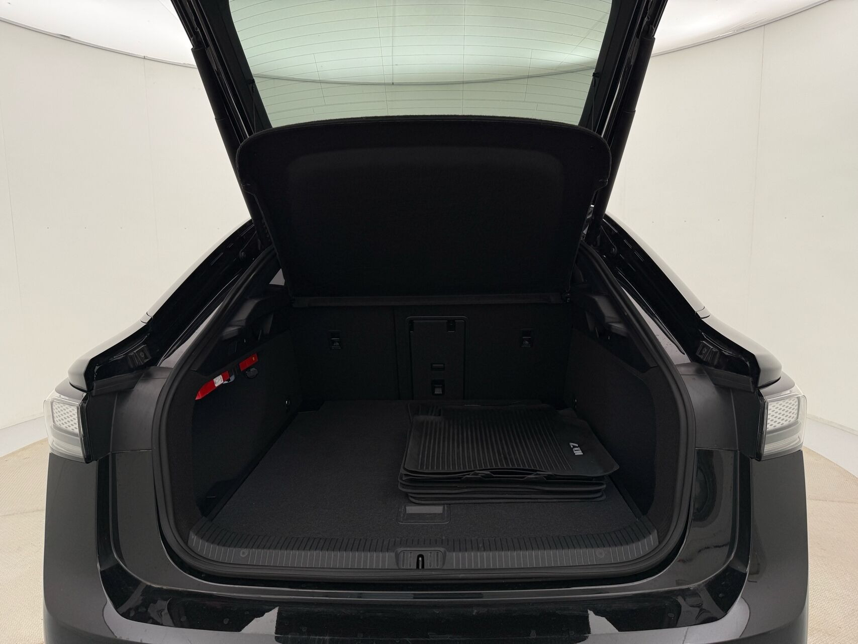 Sort VW ID.7 fra 2023