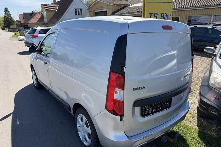 Sølv Dacia Dokker fra 2016