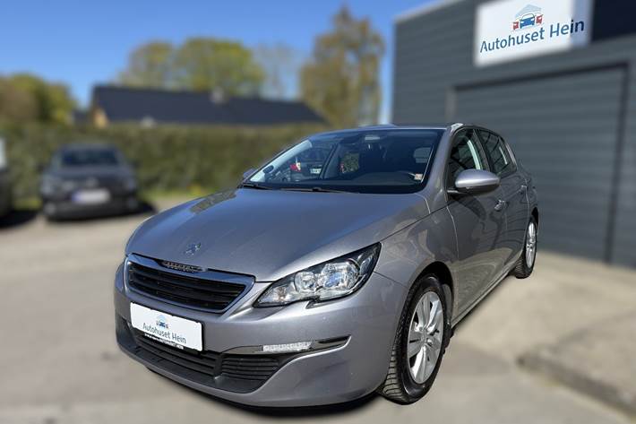 Sølv Peugeot 308 fra 2014