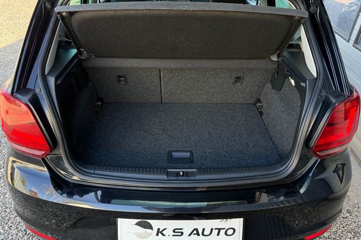 Sort VW Polo fra 2016
