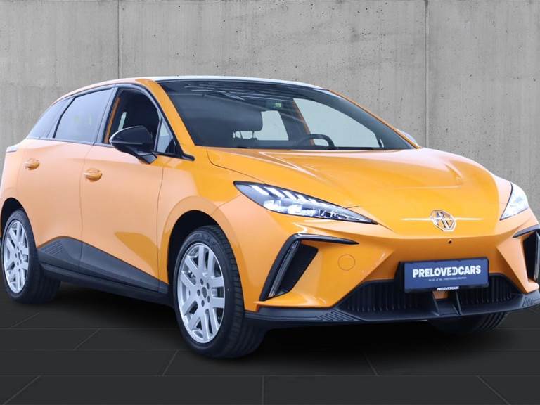 MG MG4 77 Trophy Extended Range