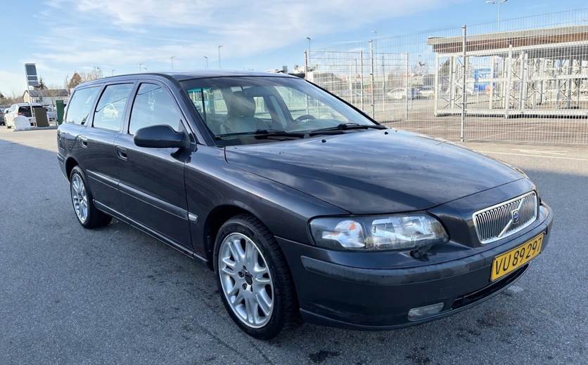 Volvo V70 2,3 T5 aut.