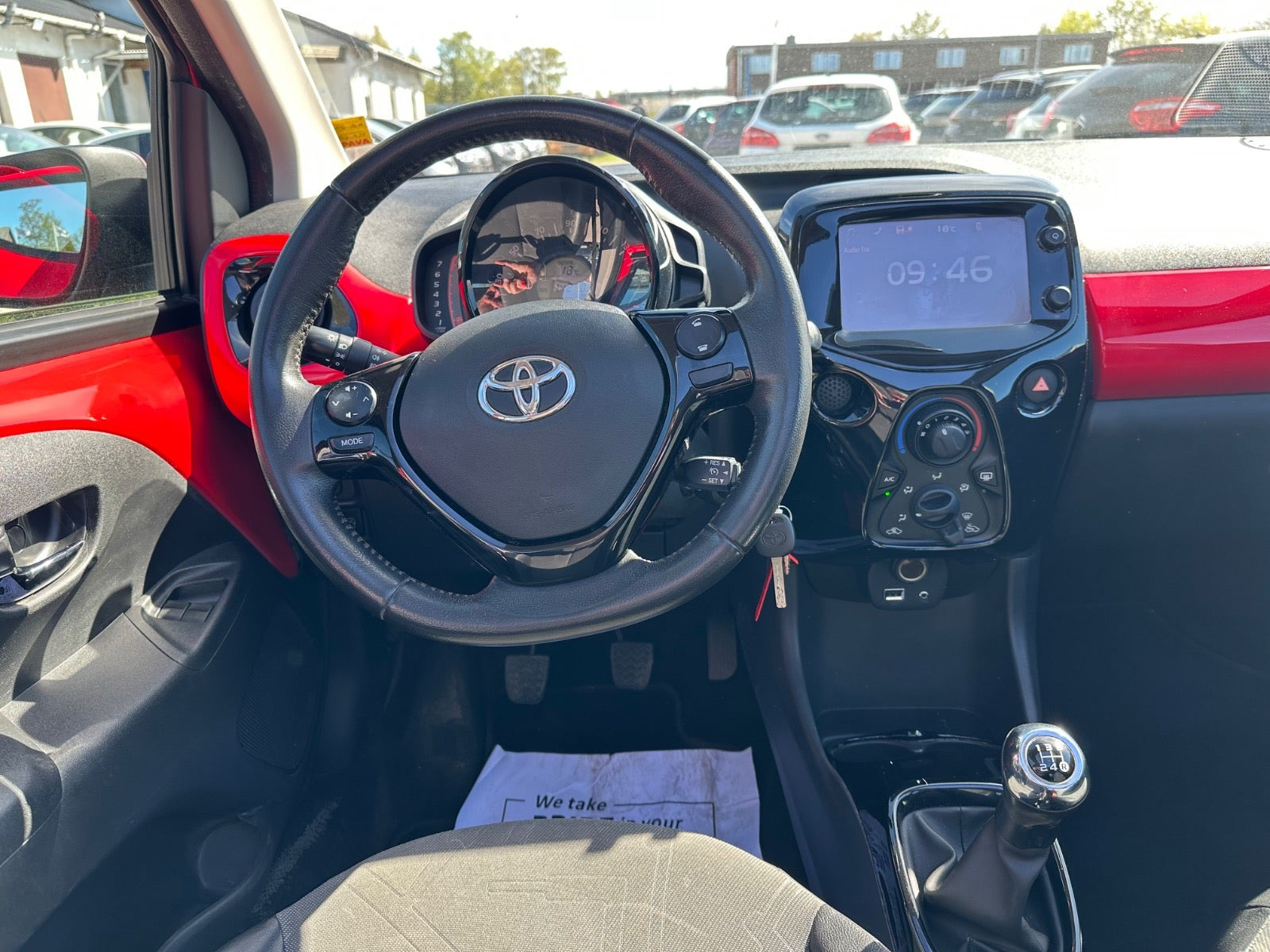 Rød Toyota Aygo fra 2016