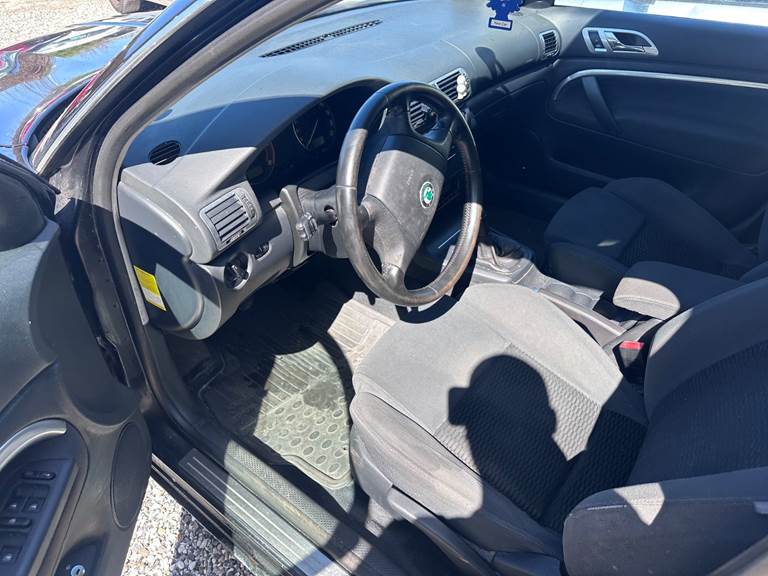 Skoda Superb 2,0 TDi Comfort