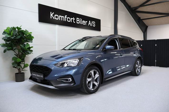 Blå Ford Focus fra 2019