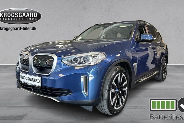 Blå BMW iX3 fra 2021
