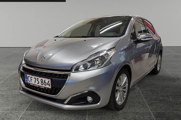 Sølv Peugeot 208 fra 2019