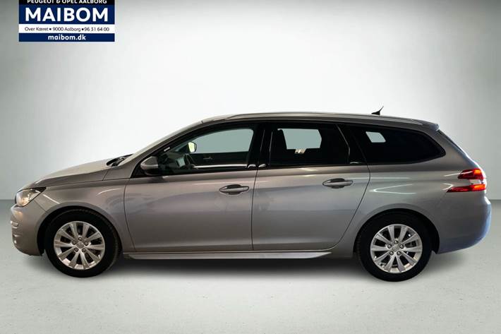 Sølv Peugeot 308 fra 2017
