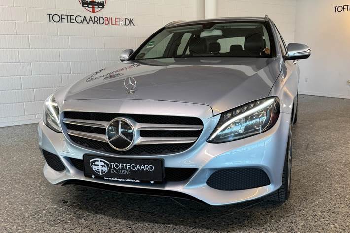 Sølv Mercedes C220 d fra 2016