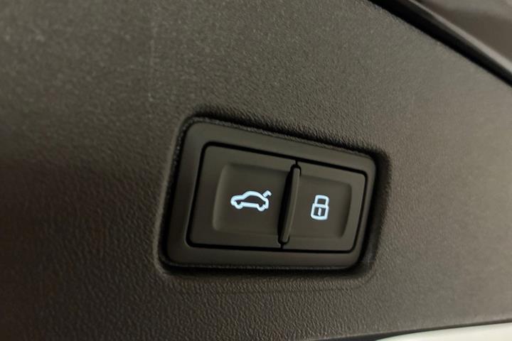 Sort Audi Q4 e-tron fra 2025