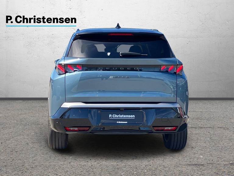Peugeot e-5008 77 GT 7prs
