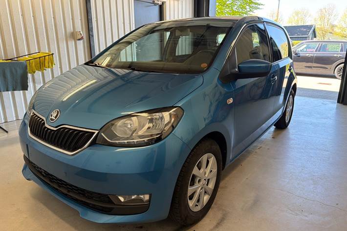 Blå Skoda Citigo fra 2019