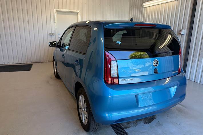 Blå Skoda Citigo fra 2019