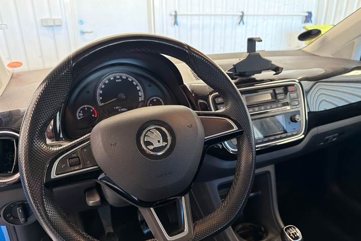 Blå Skoda Citigo fra 2019