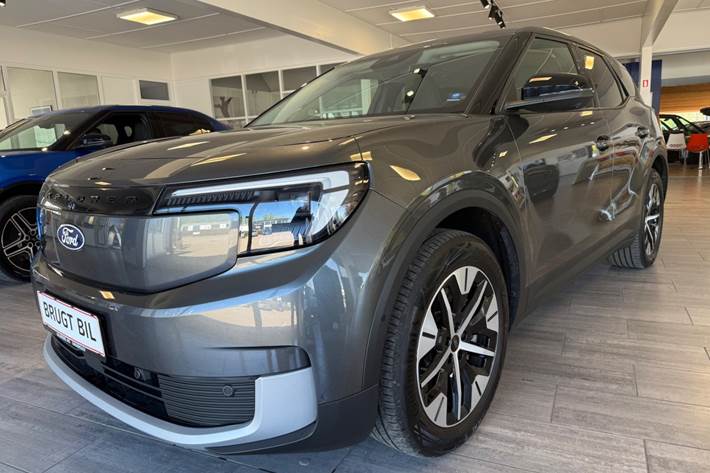 Grå Ford Explorer fra 2025