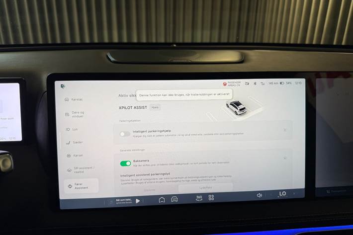 Hvid Xpeng G9 fra 2023