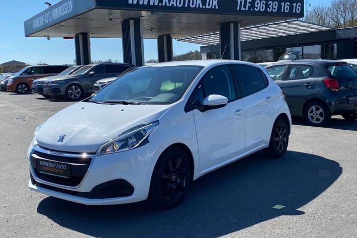 Hvid Peugeot 208 fra 2018