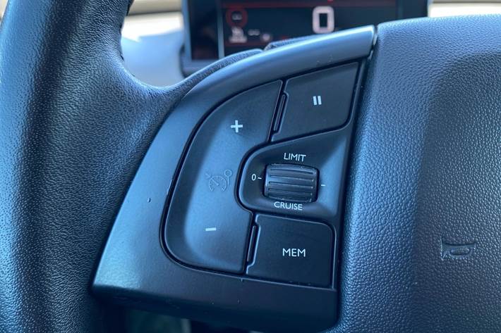 Hvid Citroën C4 Cactus fra 2018