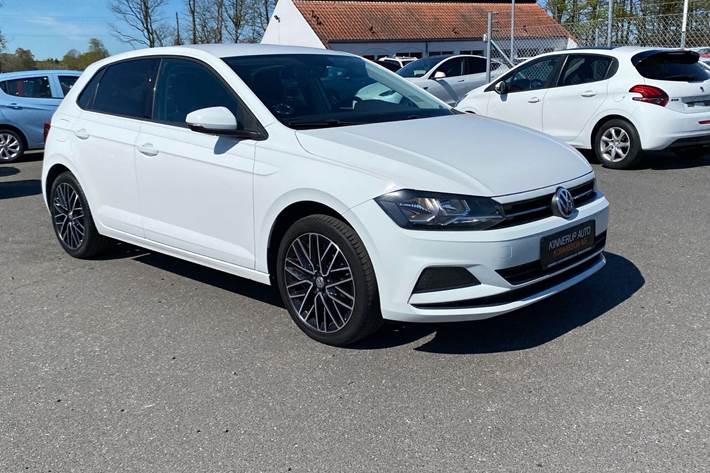 Hvid VW Polo fra 2017