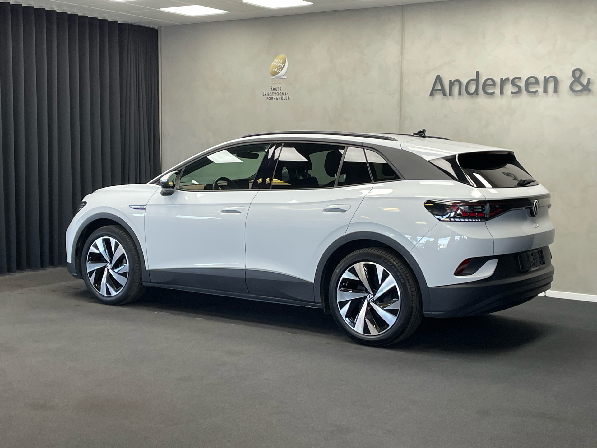 Hvid VW ID.4 fra 2021