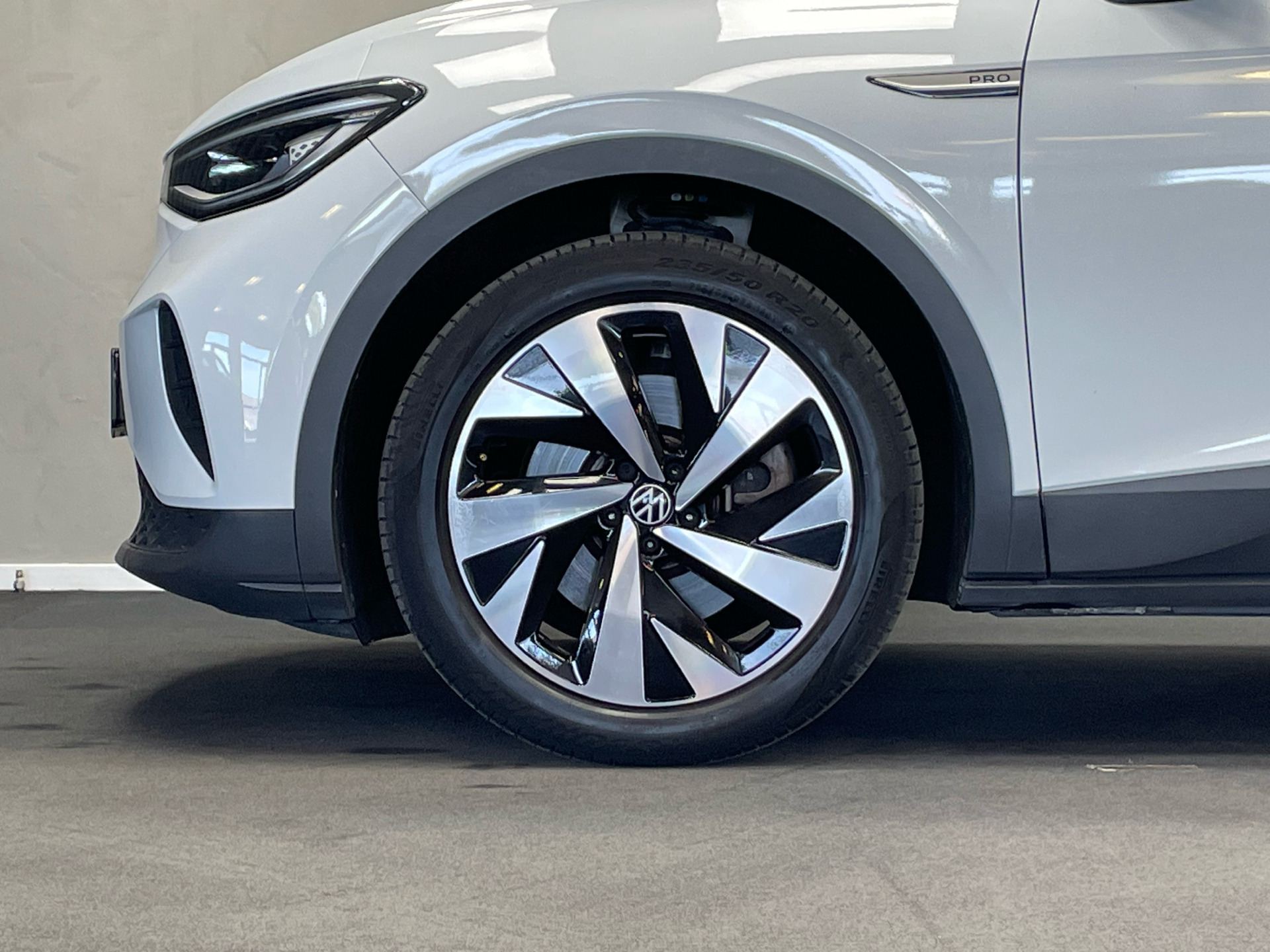 Hvid VW ID.4 fra 2021