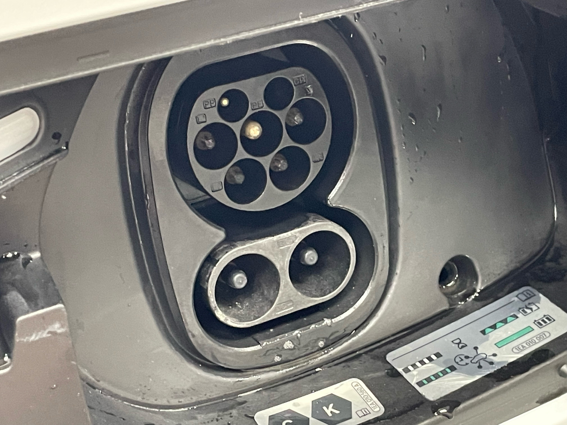 Hvid VW ID.4 fra 2021