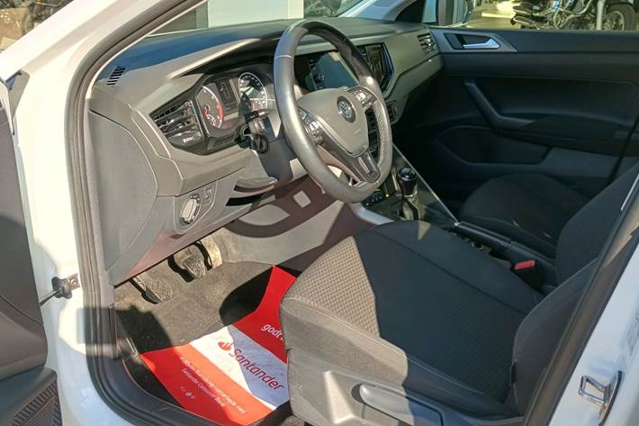 Hvid VW Polo fra 2018