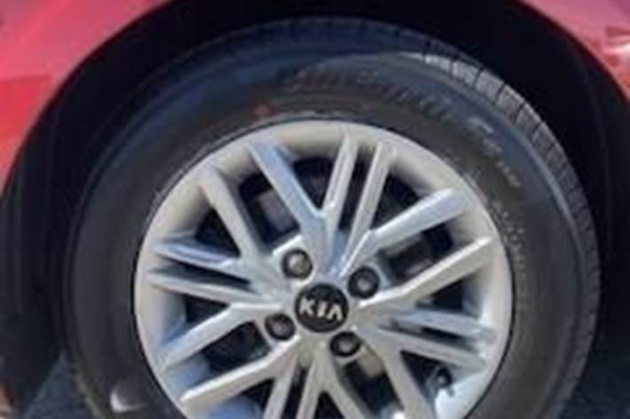 Orange Kia Picanto fra 2021