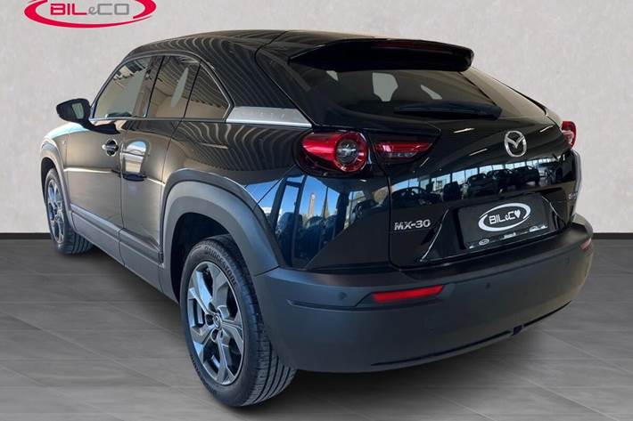 Sort Mazda MX-30 fra 2024