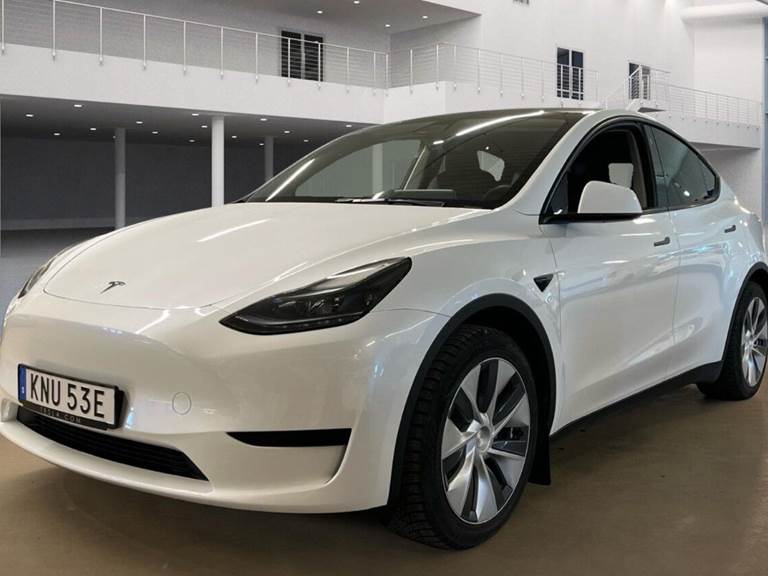Tesla Model Y EL RWD 299HK 5d Aut.