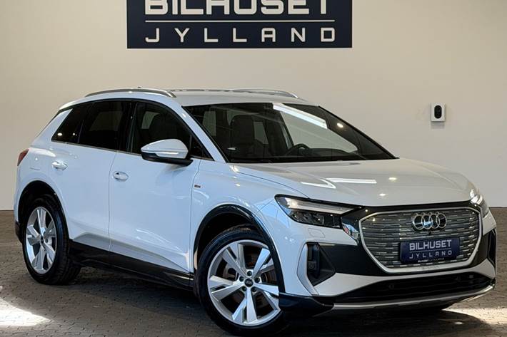 Hvid Audi Q4 e-tron fra 2023