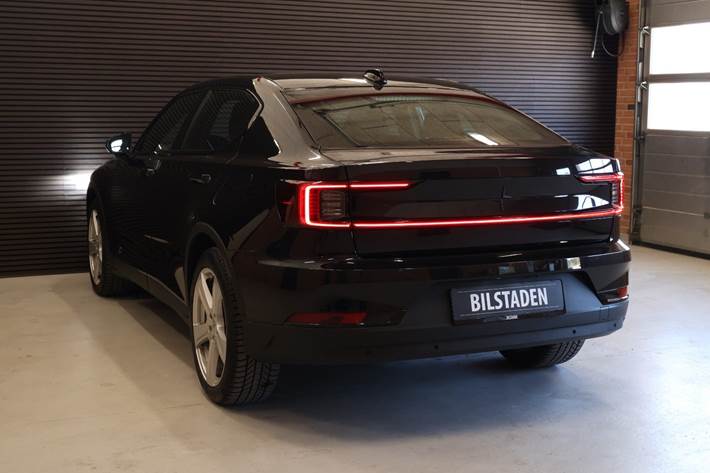 Sort Polestar 2 fra 2022