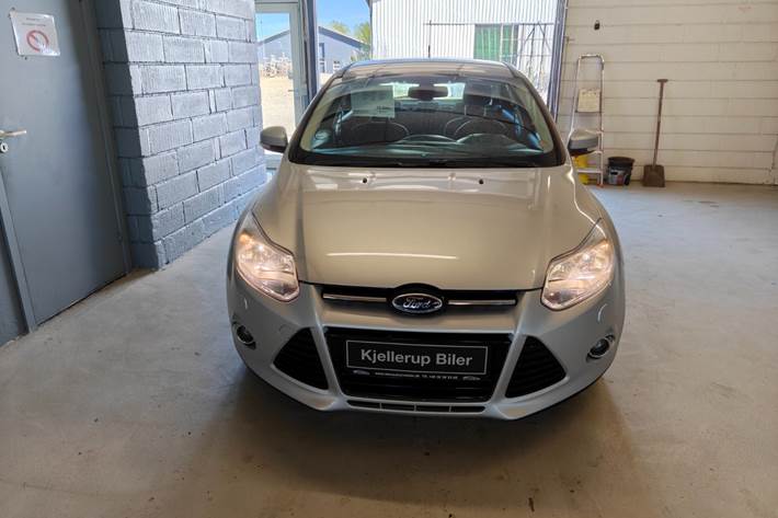 Gul Ford Focus fra 2011